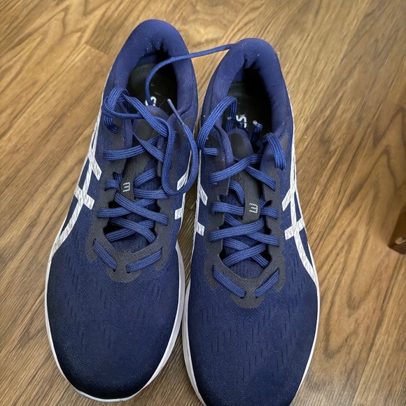 ASICS women’s 11 Dynablast runner - Picture 2 of 4